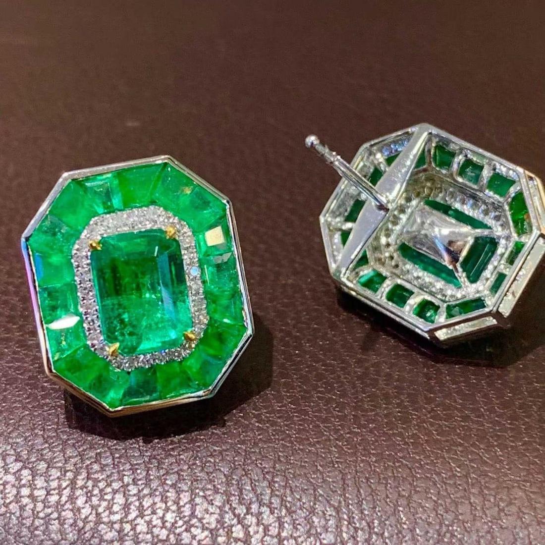 14k Gold 4.5 Ct Natural Emerald & Diamond Earrings - 5