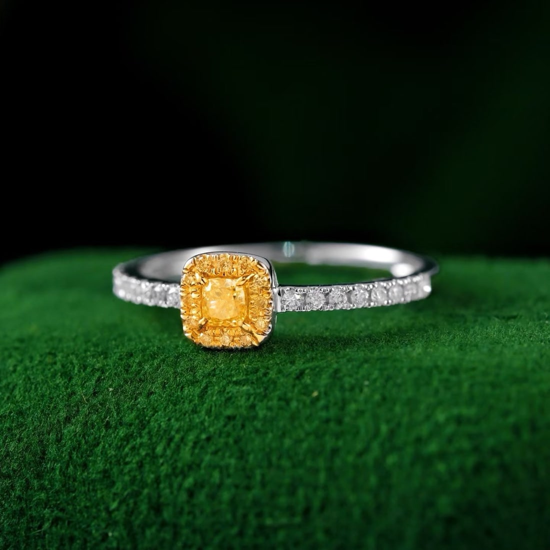 14k Gold 0.2 Ct Natural Yellow Diamond & Diamond Ring - 2