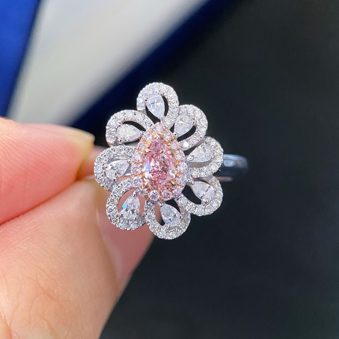 Gia Certified 14k Gold 0.86 Ctw Natural Pink Diamond & Diamond Ring: Ref:231190094 // gold content:14k gold // ring size:7. 25us // // main gemstone:pink diamond // certified:gia // shape:pear // carat weight:0. 29ct // clarity grade:vs1 // color:pink //