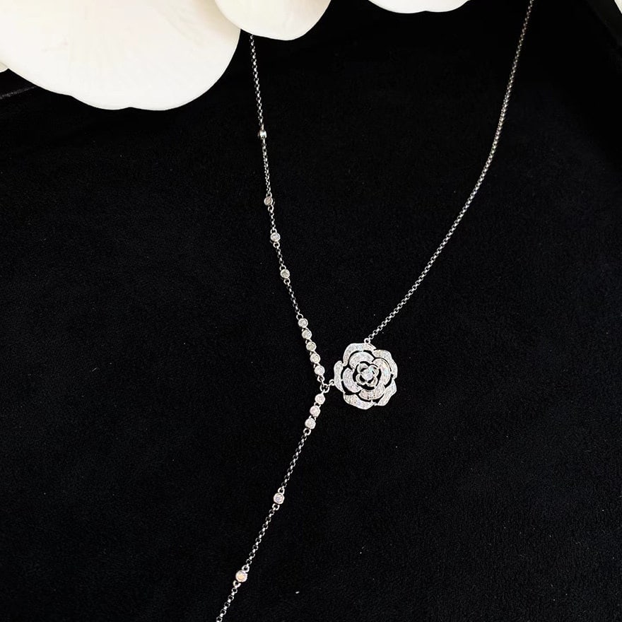 14k Gold 0.65 Ct Natural H Diamond & Flowers Necklace - 2