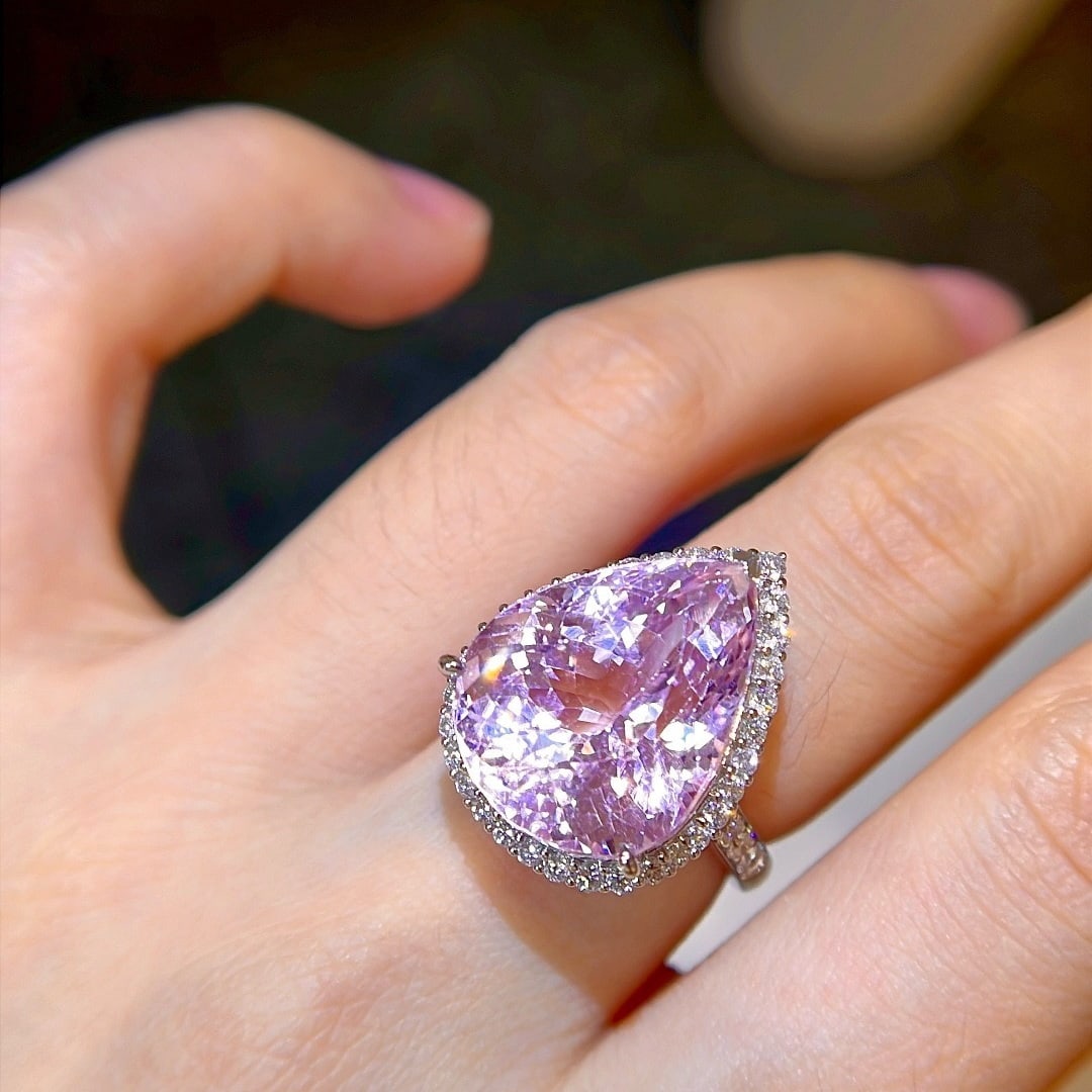 14k Gold 21.95 Ctw Natural Kunzite & Diamond Ring - 6
