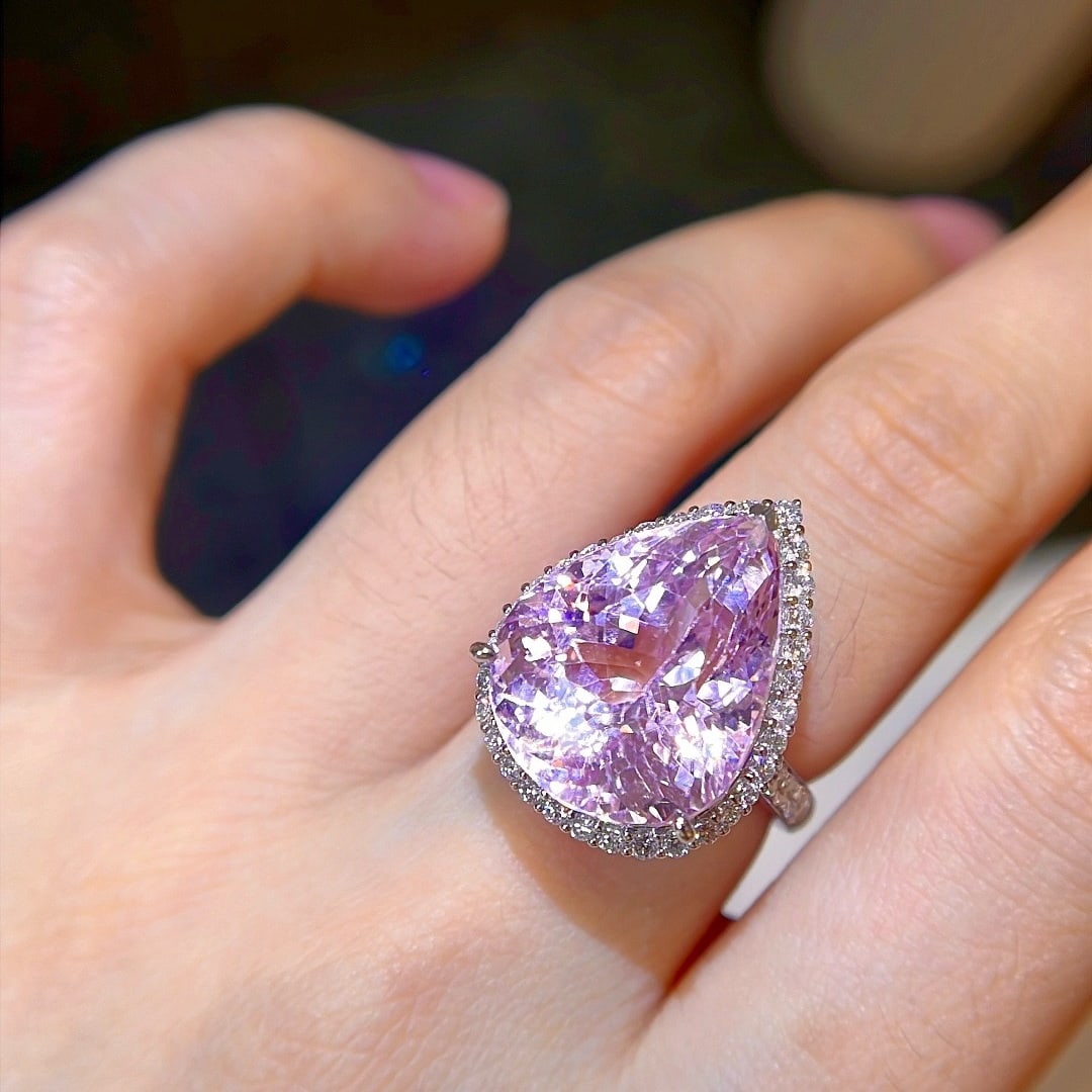 14k Gold 21.95 Ctw Natural Kunzite & Diamond Ring - 8