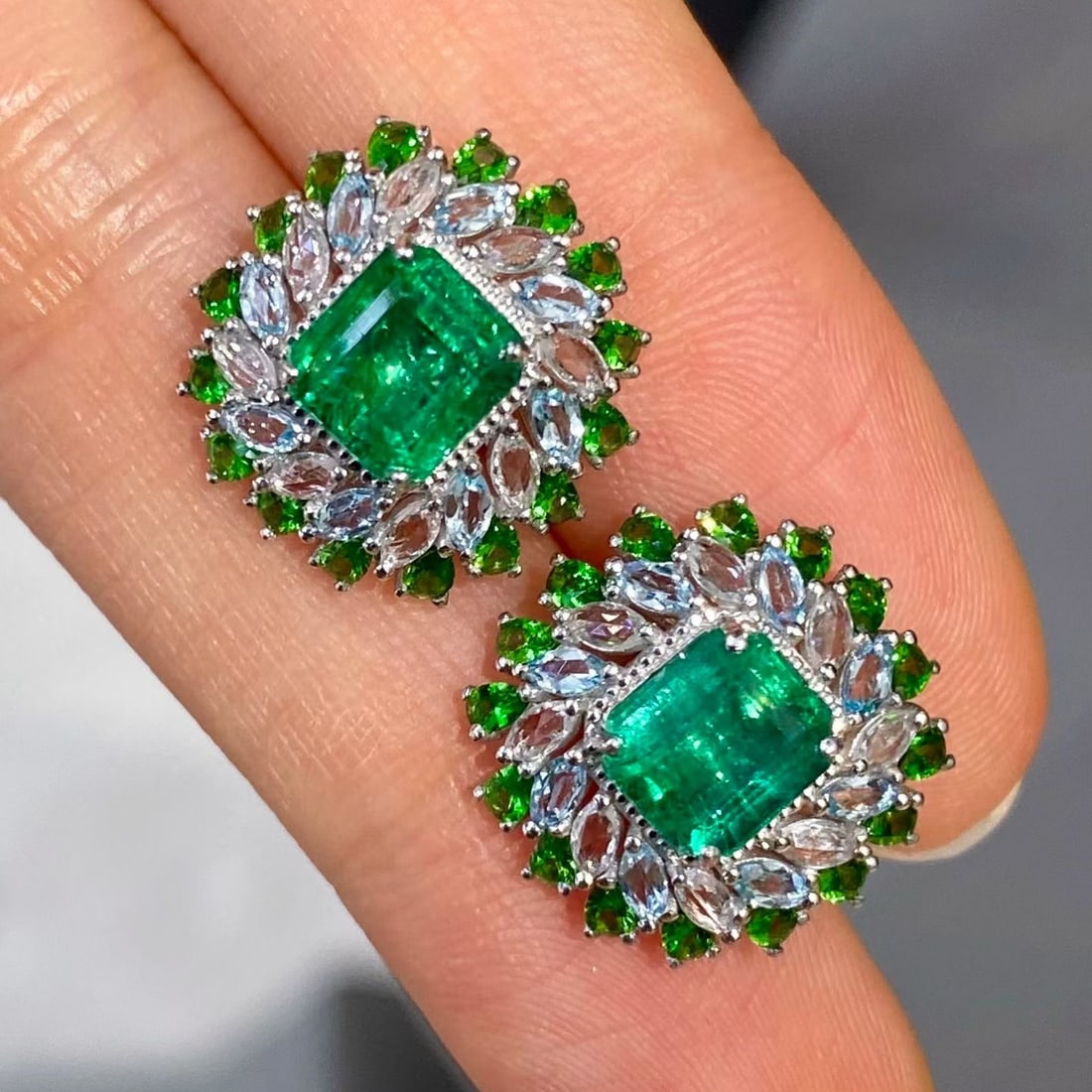 14k Gold 2.85 Ct Natural Emerald & Diamond & Sapphire & Tsavorite Earrings - 3