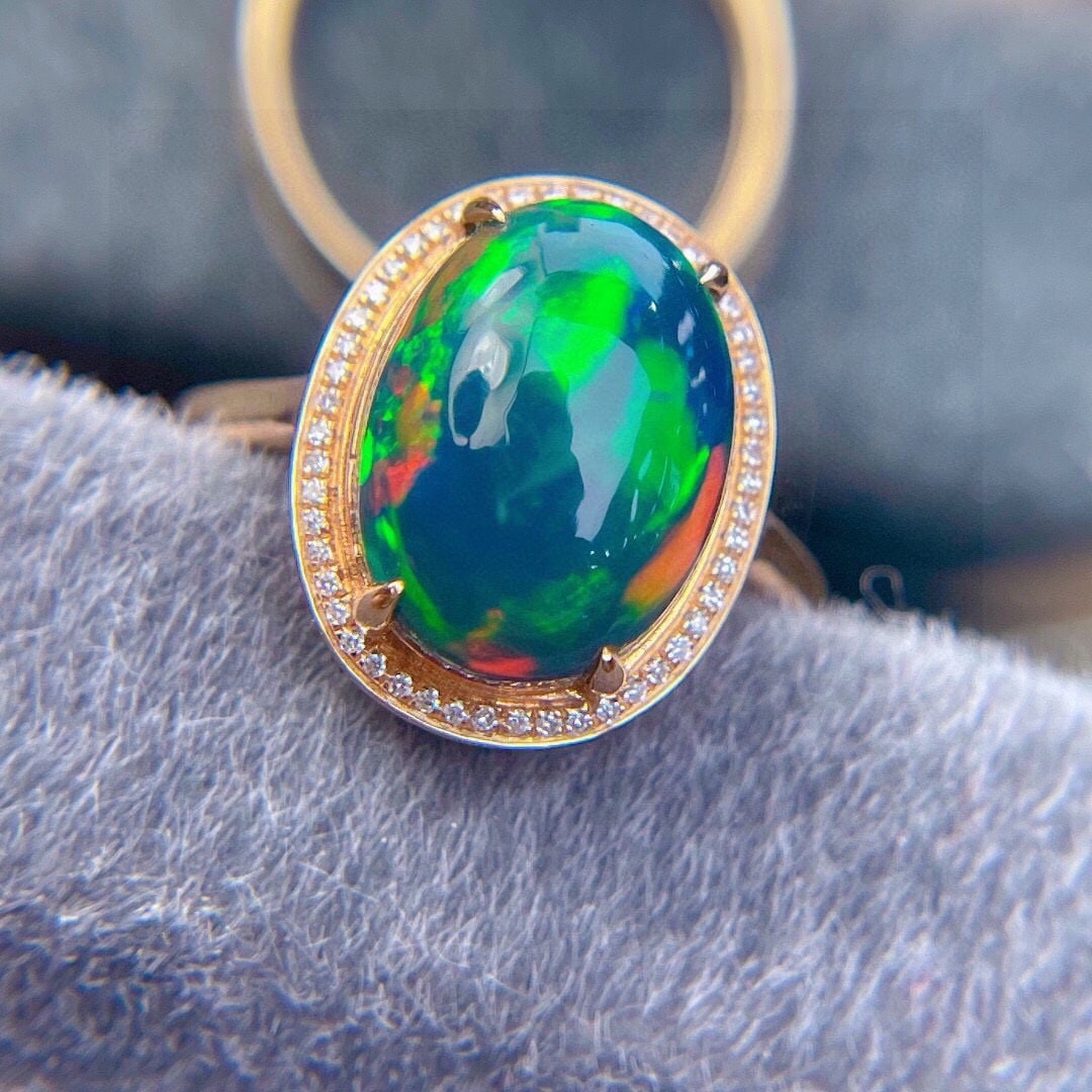 14k Gold 3.1 Ct Natural Opal & Diamond Ring - 2