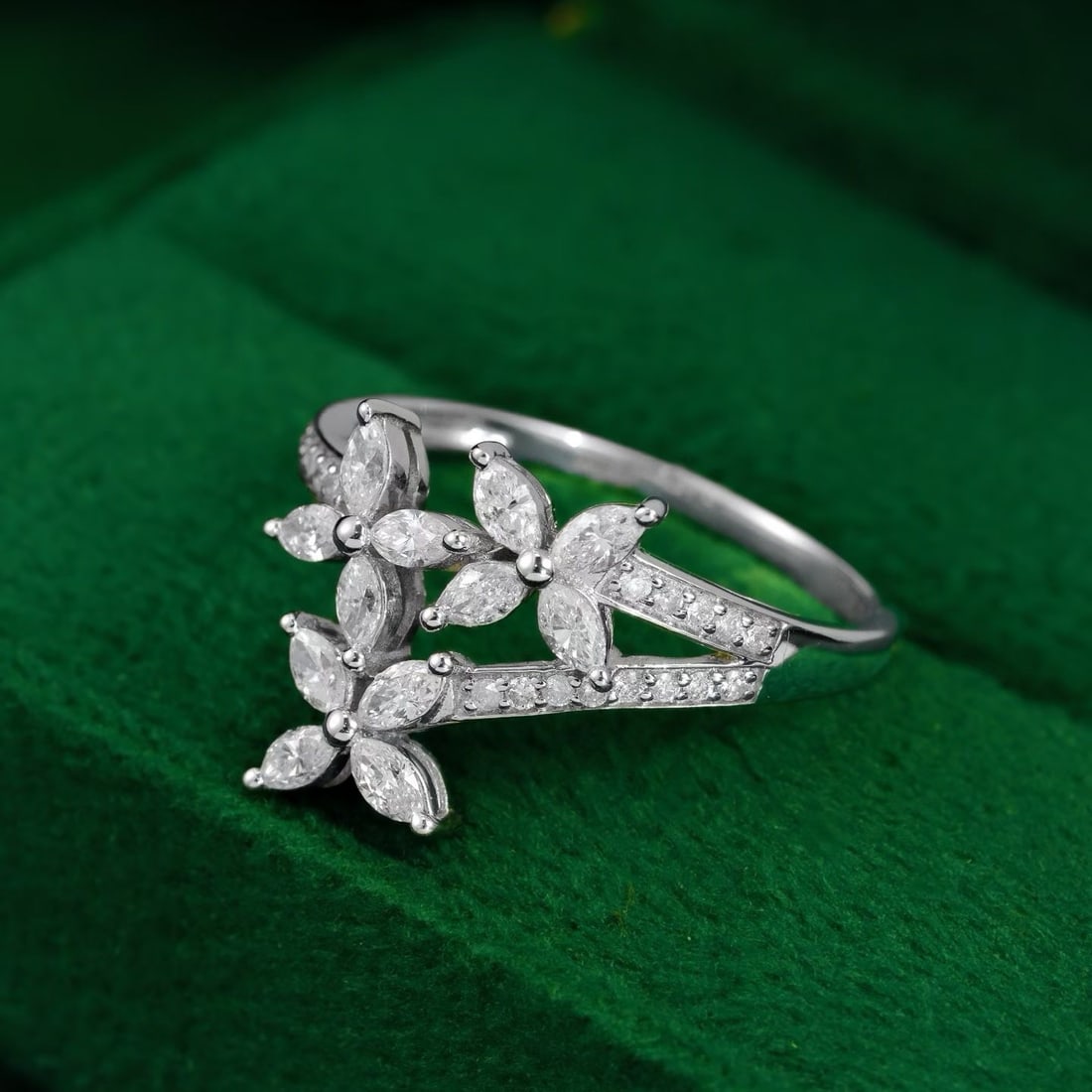 14k Gold 0.95 Ct Natural H Diamond Ring - 3