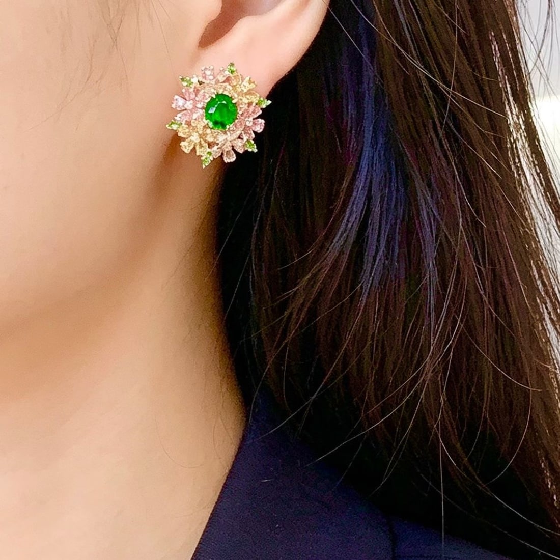 14k Gold 2.8 Ct Natural Tsavorite & Diamond & Coloured Gemstone Earrings - 5