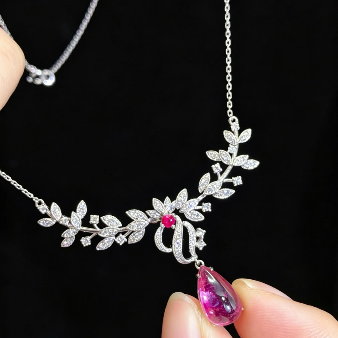 14k Gold 4.24 Ctw Natural Tourmaline & Diamond Necklace - 2