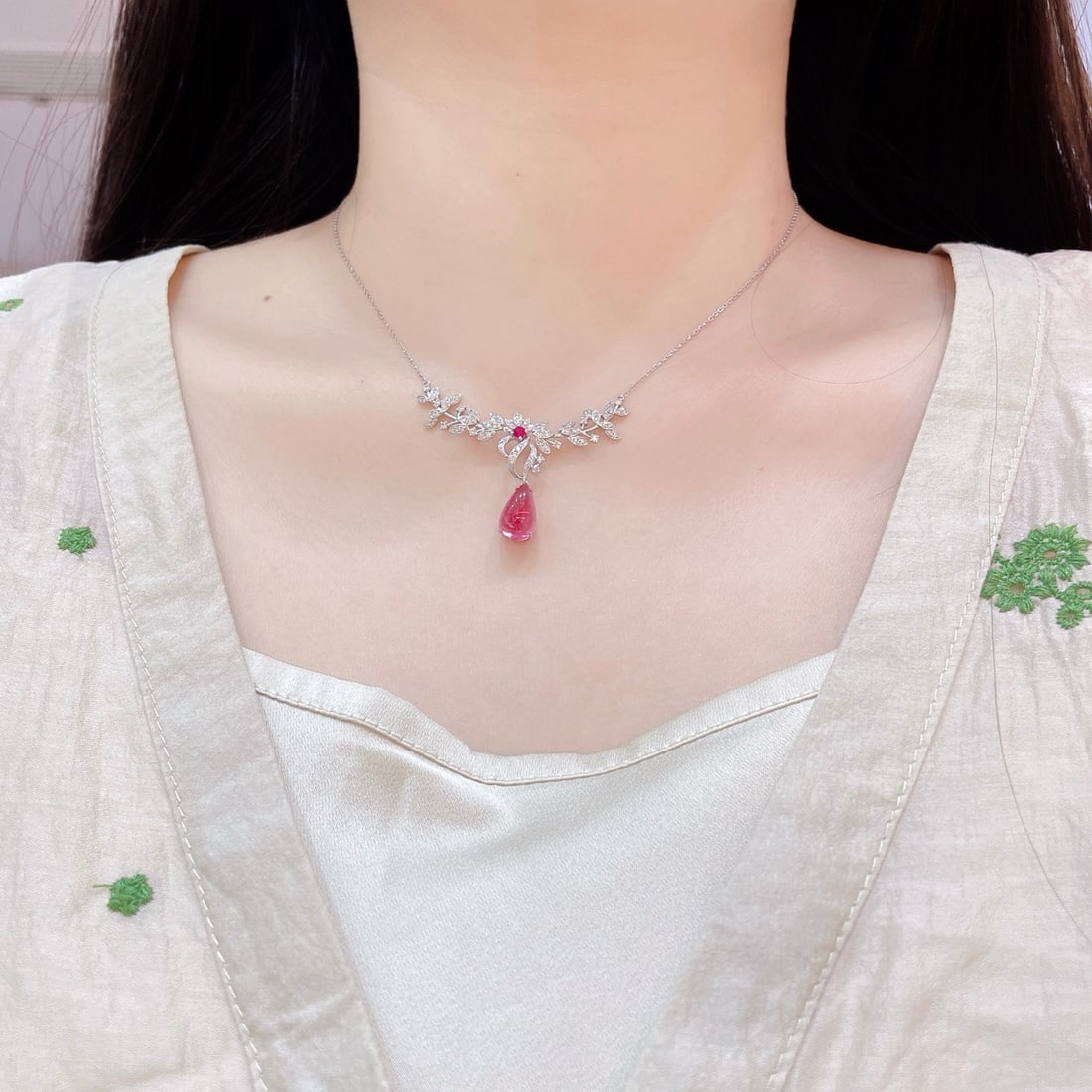 14k Gold 4.24 Ctw Natural Tourmaline & Diamond Necklace - 6