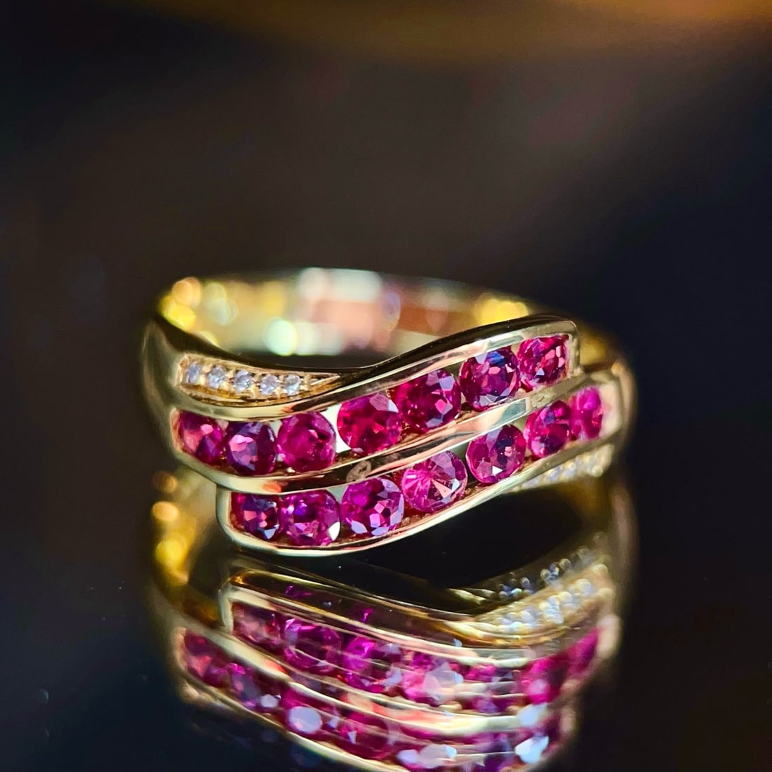14k Gold 1.2 Ct Natural Ruby & Diamond Ring: Ref:231190168 // gold content:14k gold // ring size:7. 25us // // main gemstone:ruby // shape:round // carat weight:1. 2ct // color:red // treatment:natural // cut grade:g // // adjacent gemstone 2 : 