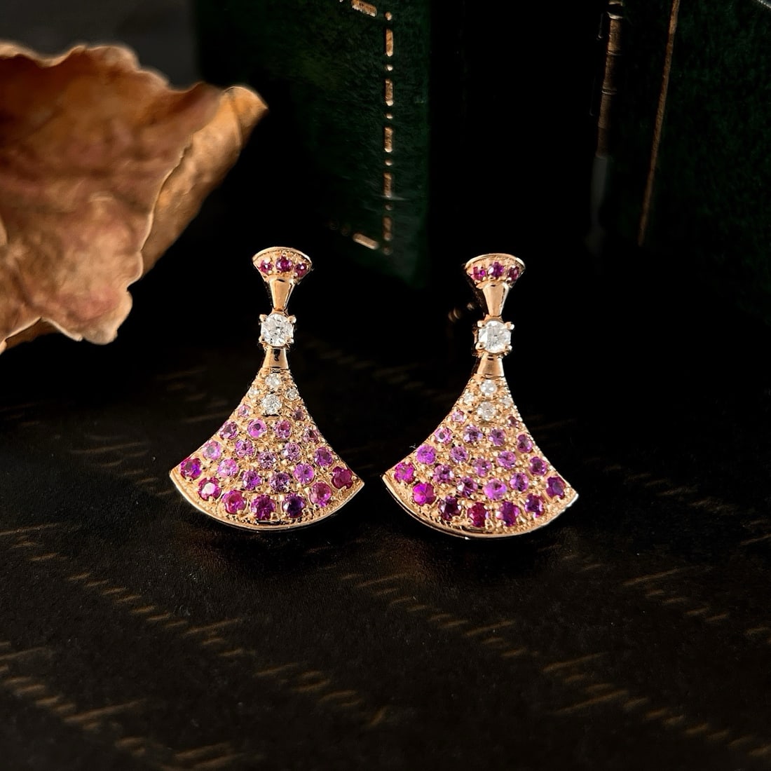 14k Gold 0.66 Ct Natural Sapphire Earrings: Ref:231190188 // gold content:14k gold // main gemstone:sapphire // shape:round // carat weight:0. 66ct // color:pink // treatment:natural // cut grade:g // Condition: New Low Estimate: 2400.00 High