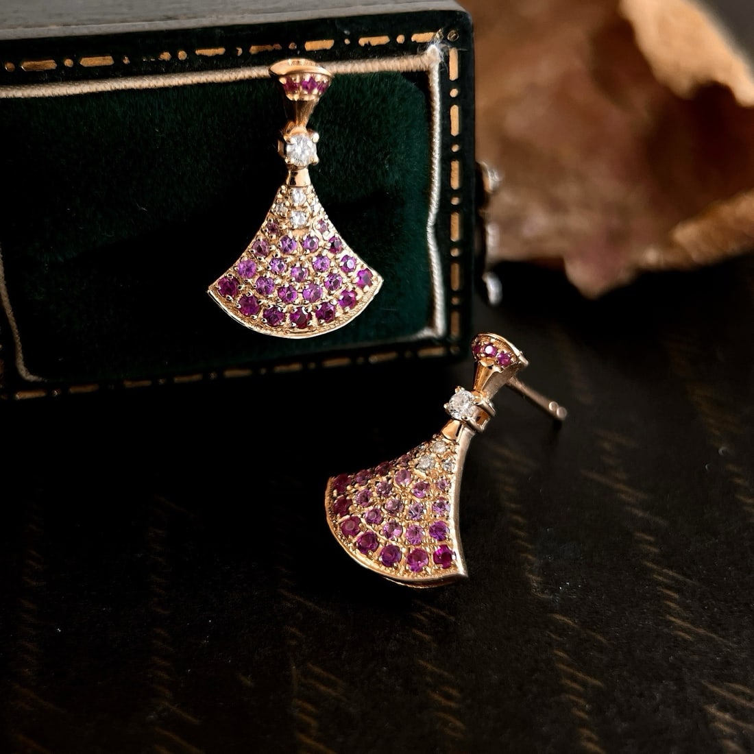 14k Gold 0.66 Ct Natural Sapphire Earrings - 2