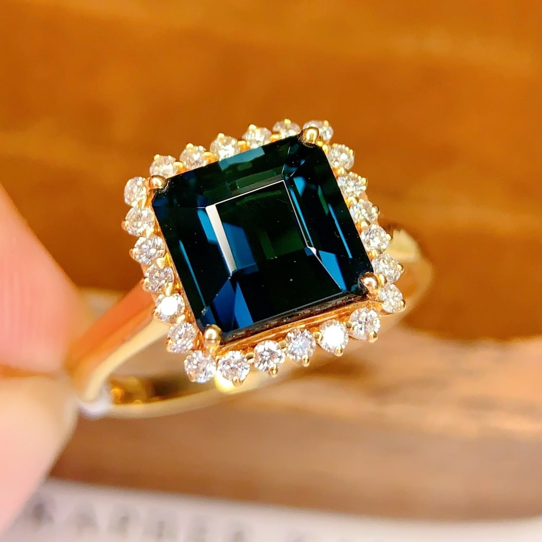 14k Gold 3 Ct Natural Tourmaline & Diamond Ring - 3