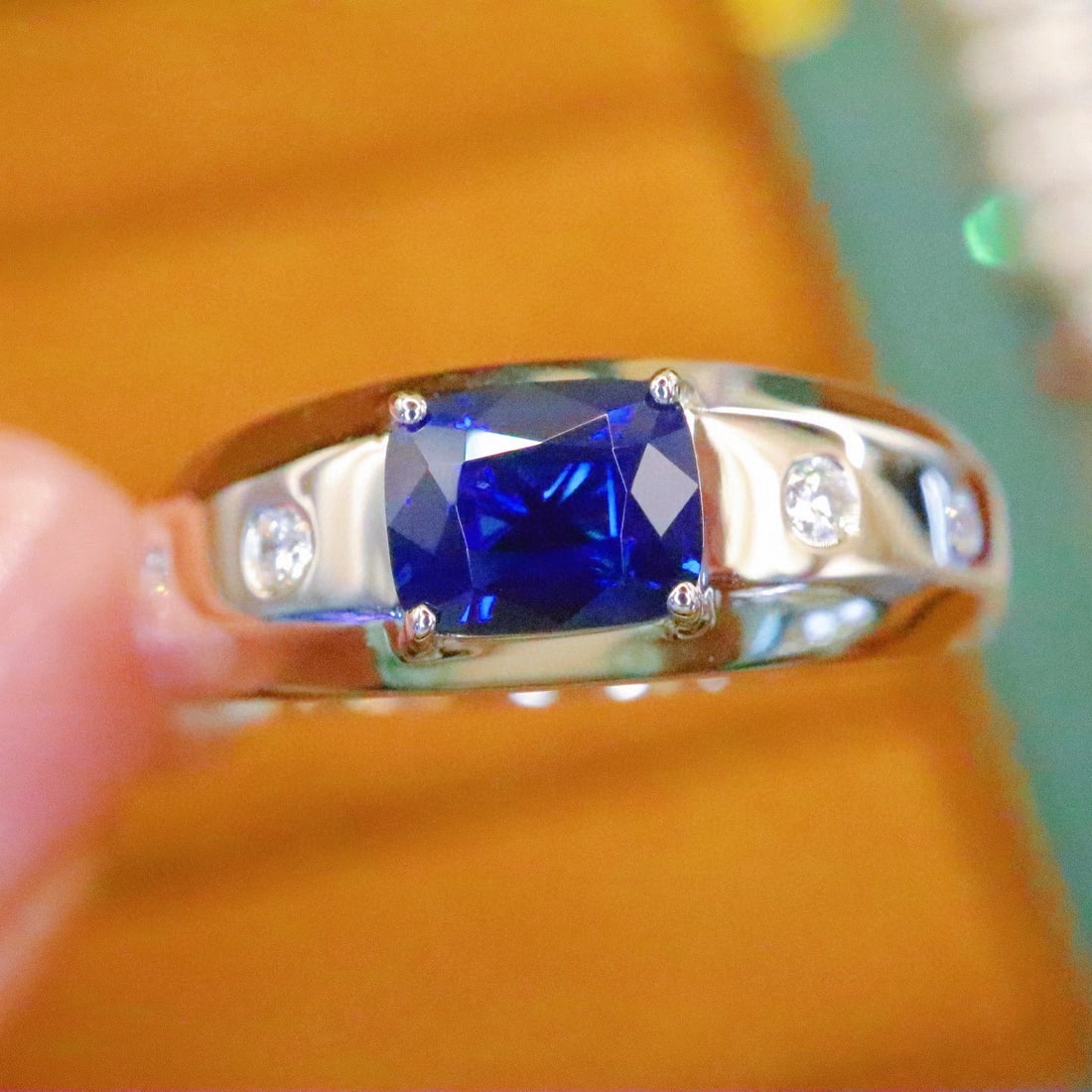 14k Gold 1.11 Ctw Natural Sapphire & Diamond Ring: Ref:231190212 // gold content:14k gold // ring size:7. 25us // // main gemstone:sapphire // shape:cushion // carat weight:1. 05ct // color:blue // treatment:natural // // adjacent gemstone 2 :