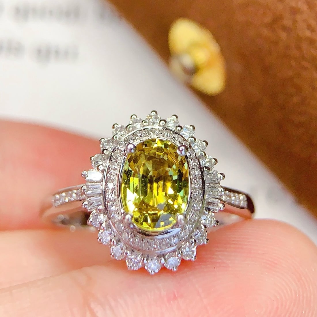 14k Gold 1.3 Ct Natural Sapphire & Diamond Ring - 4