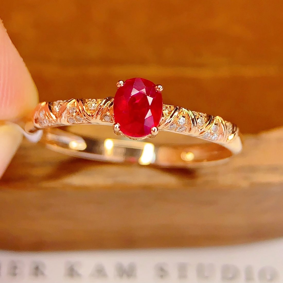 14k Gold 0.6 Ct Vivid Red Natural Ruby & Diamond Ring - 2