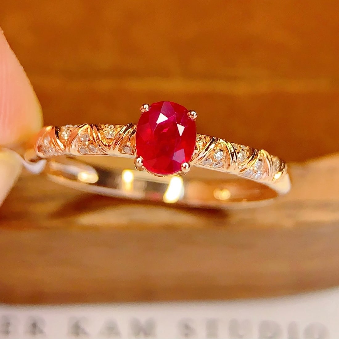 14k Gold 0.6 Ct Vivid Red Natural Ruby & Diamond Ring - 4