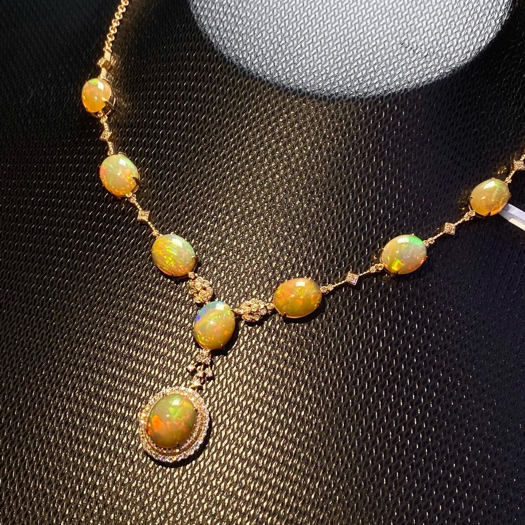 14k Gold 13.12 Ct Natural Opal & Diamond Necklace - 3