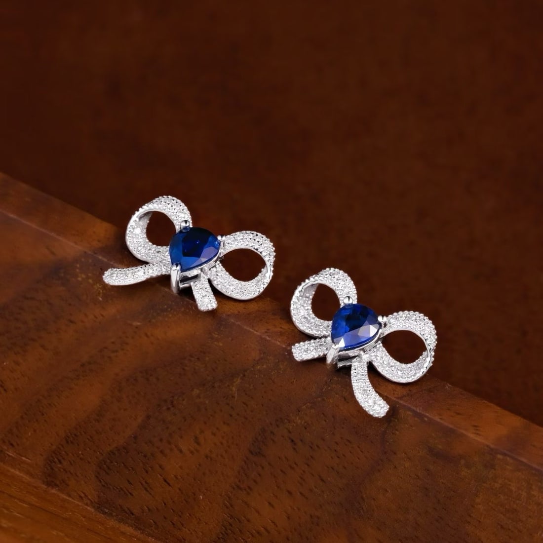 14k Gold 0.92 Ctw Natural Sapphire & Diamond Earrings - 2