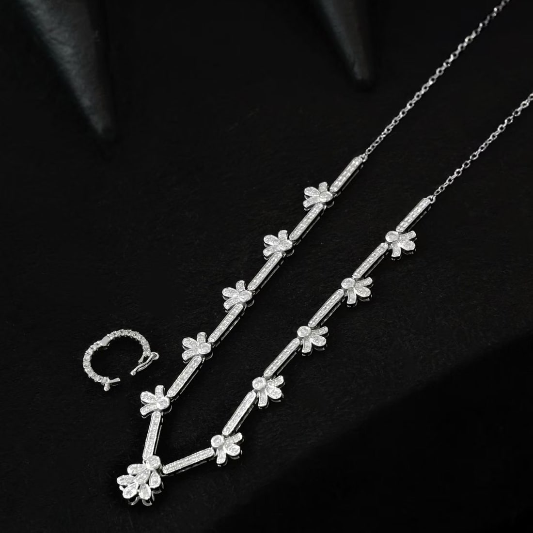 14k Gold 0.85 Ct Natural H Diamond Necklace - 4