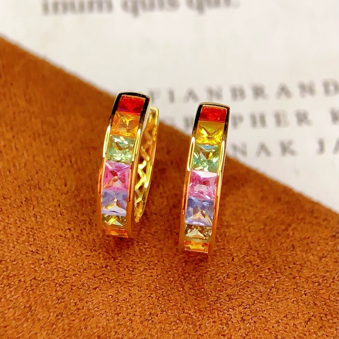 14k Gold 1.5 Ct Natural Sapphire Earrings: Ref:231190308 // gold content:14k gold // main gemstone:sapphire // shape:princess // carat weight:1. 5ct // color:color // treatment:natural // Condition: New Low Estimate: 4200.00 High Estimate: 630