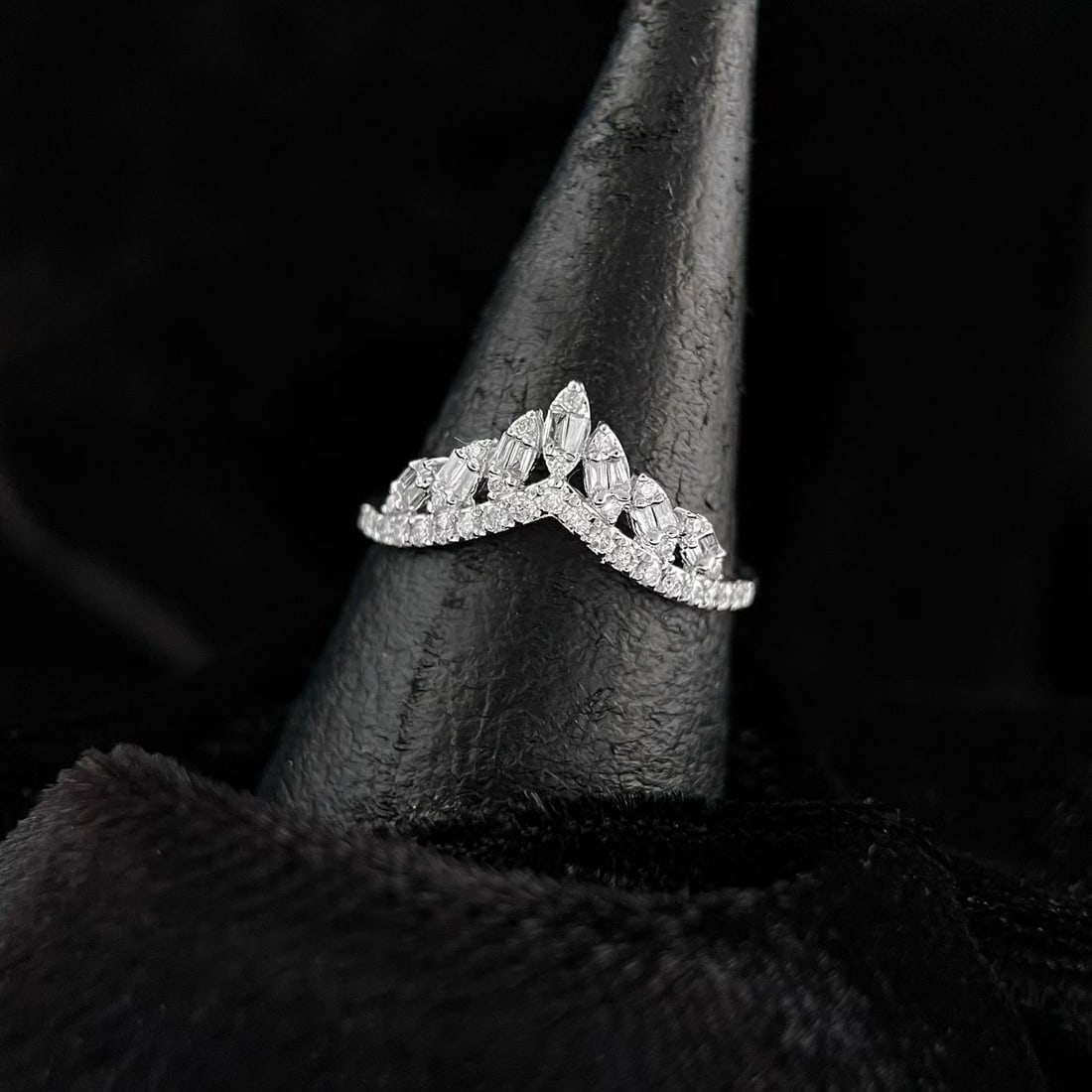 14k Gold 0.4 Ct Natural H Diamond Ring - 3