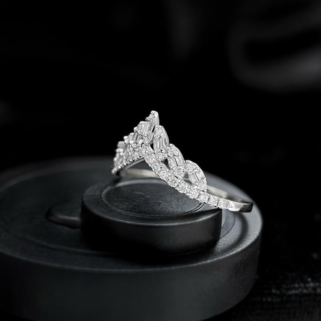 14k Gold 0.4 Ct Natural H Diamond Ring - 4