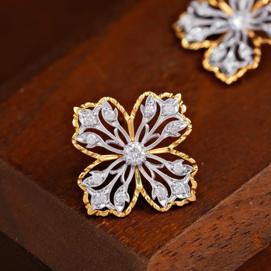 14k Gold 0.54 Ct Natural H Diamond Earrings - 3