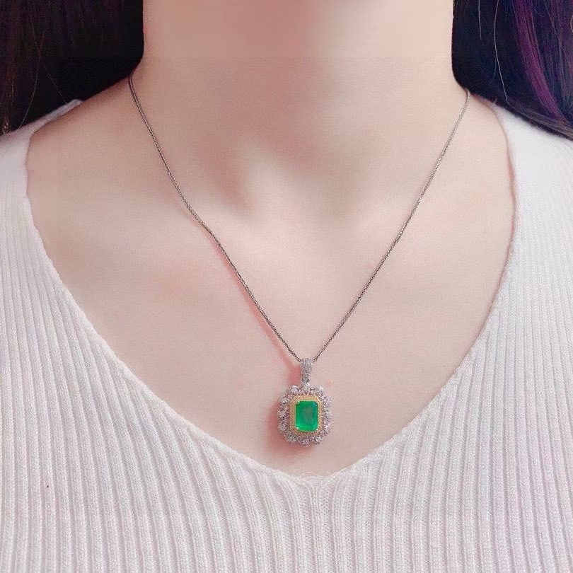 14k Gold 2.26 Ct Natural Emerald & Diamond Pendant( Without Chain ) - 7