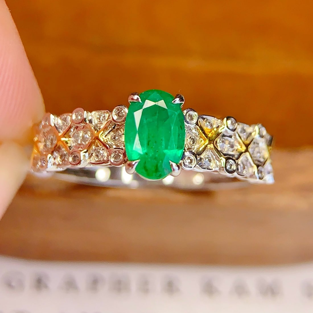 14k Gold 0.6 Ct Natural Emerald & Diamond Ring: Ref:231190362 // gold content:14k gold // ring size:7. 25us // // main gemstone:emerald // shape:oval // carat weight:0. 6ct // color:green // treatment:natural // // adjacent gemstone 2 : diamond //