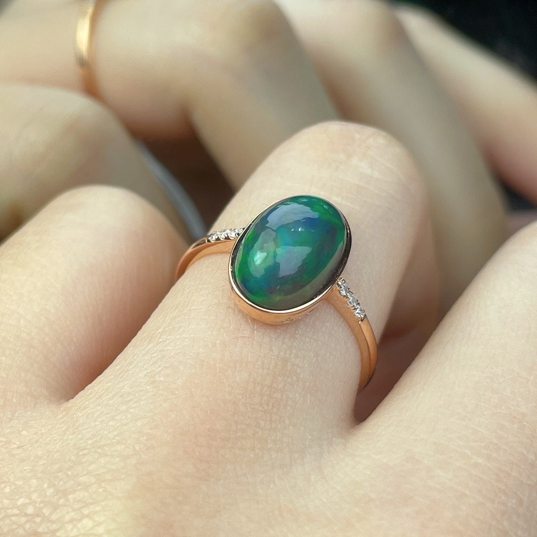 14k Gold 3.33 Ct Natural Opal & Diamond Ring - 2
