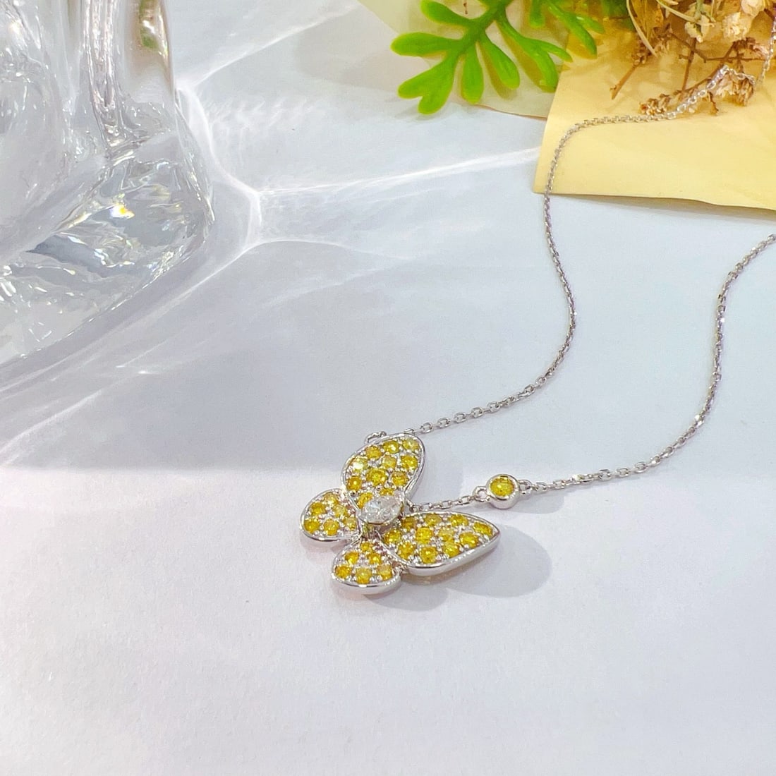 14k Gold 0.70 Ctw Natural H Diamond & Butterfly Necklace - 4