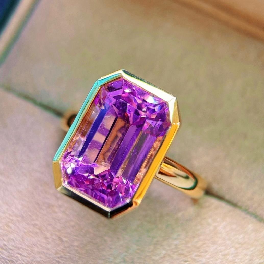 14k Gold 8.50 Ct Natural Kunzite Ring: Ref:231190381 // gold content:14k gold // ring size:7. 25us // // main gemstone:kunzite // shape:octagonal // carat weight:8. 50ct // color:pinkish purple // treatment:natural // Condition: New Low