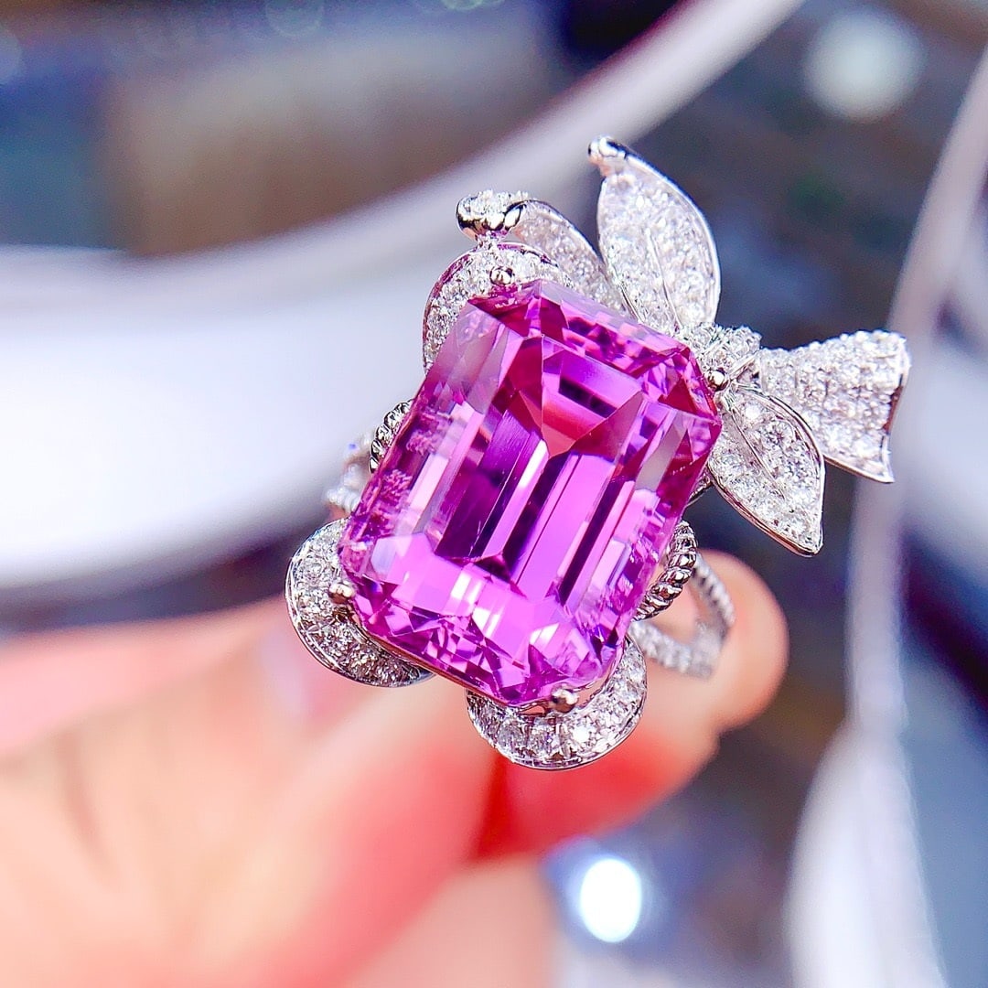 14k Gold 15.07 Ctw Natural Kunzite & Diamond Ring - 2