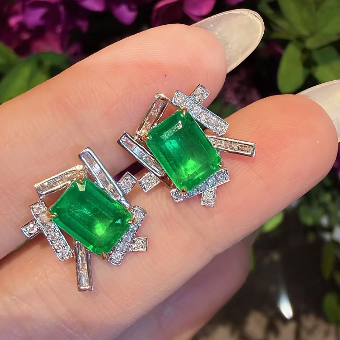 14k Gold 2.7 Ct Natural Emerald & Diamond Earrings - 2