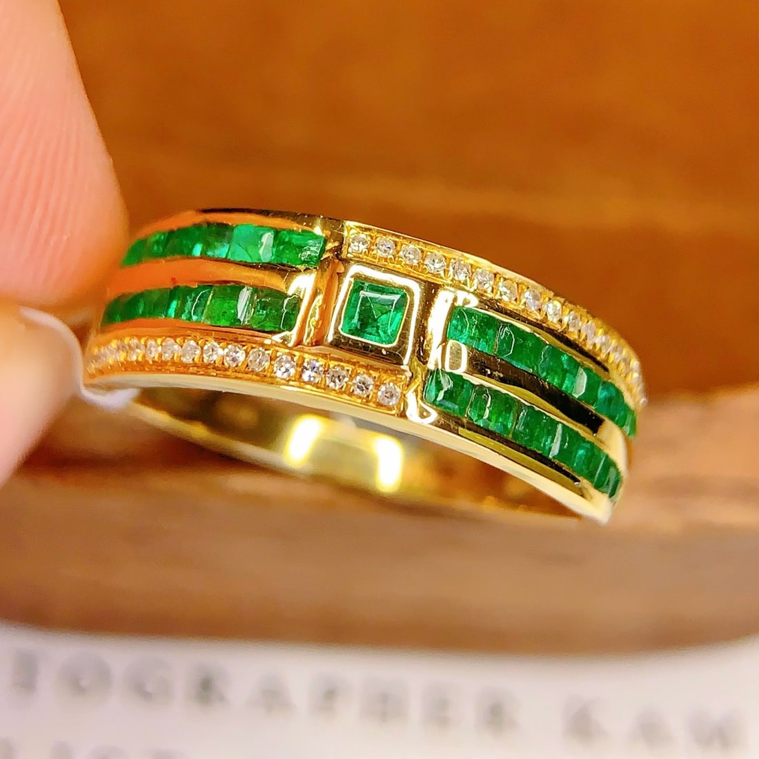 14k Gold 1.2 Ct Natural Emerald & Diamond Ring - 3
