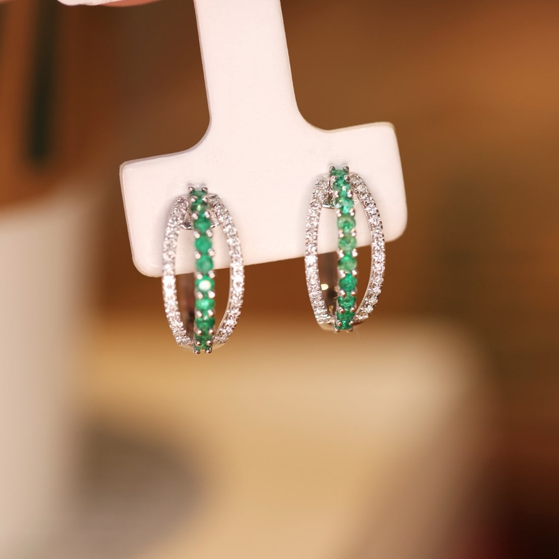 14k Gold 0.54 Ctw Natural Emerald & Diamond Earrings - 6