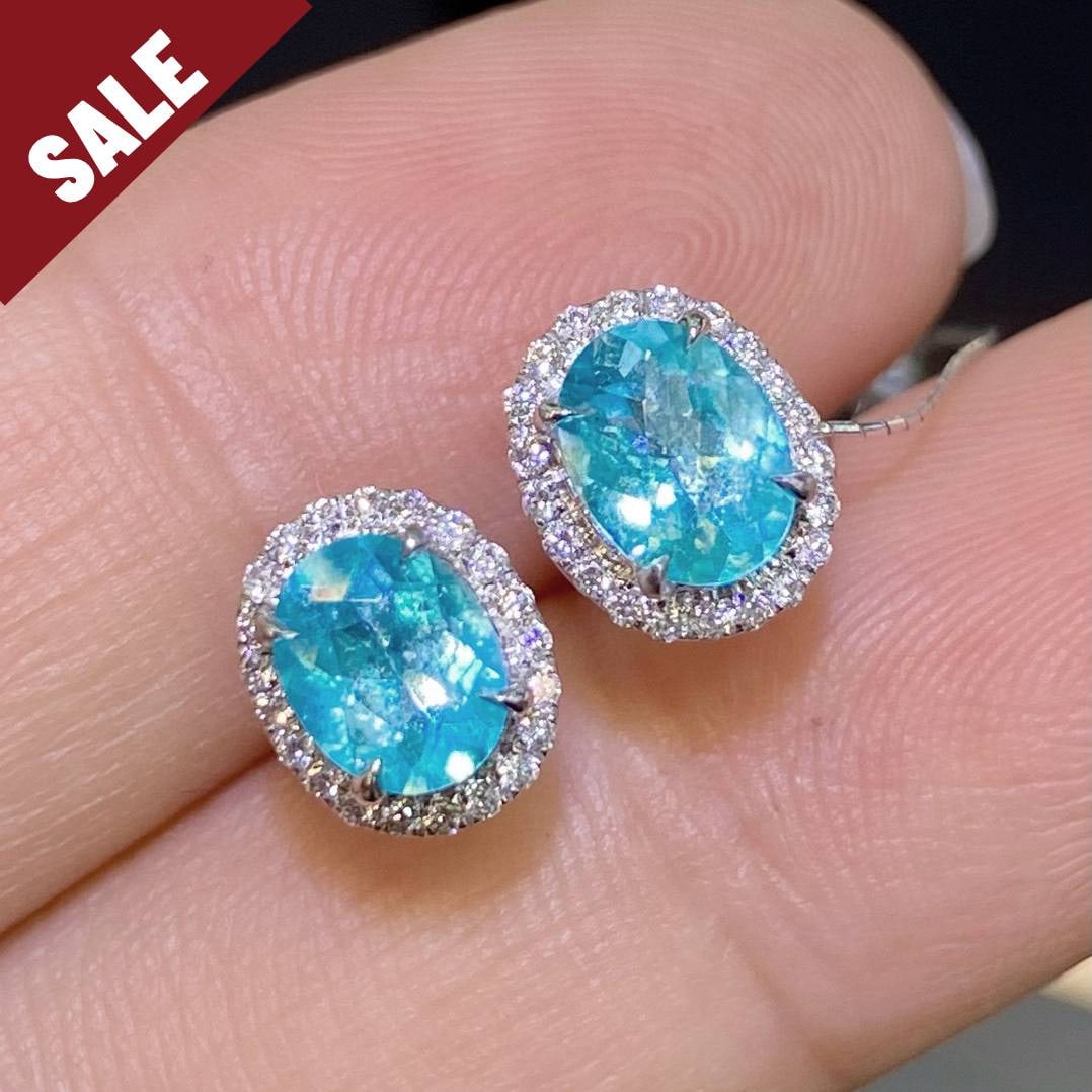 14k Gold 1.30 Ctw Natural Paraiba Tourmaline & Diamond Earrings: Ref:230794045 // gold content:14k gold // main gemstone:paraiba tourmaline // shape:oval // carat weight:0. 95ct // color:blue // treatment:natural // // adjacent gemstone 2 : diamond // shape:round