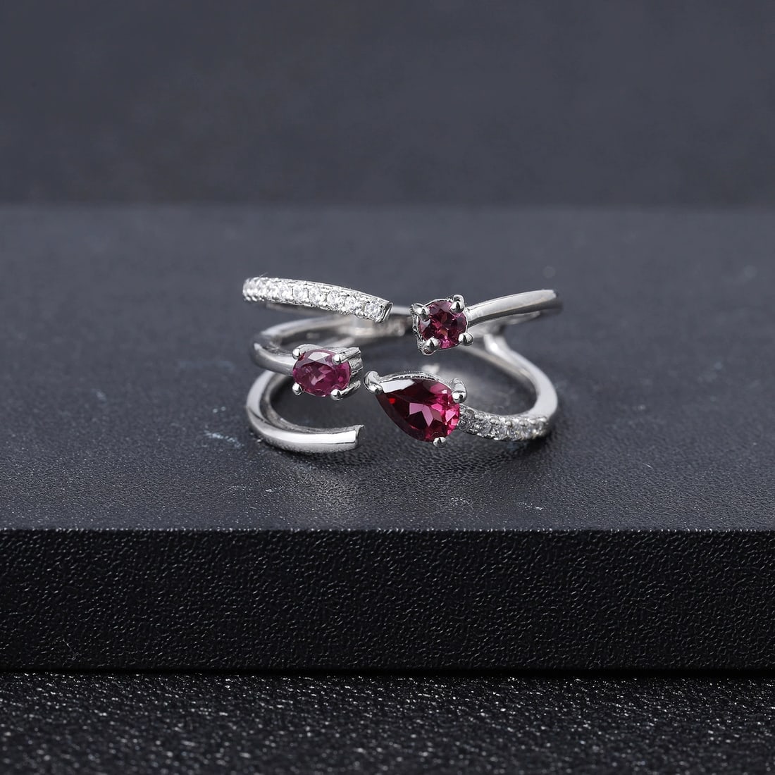 925 Sterling Silver Natural Garnet & Cubic Zirconia Ring - 2