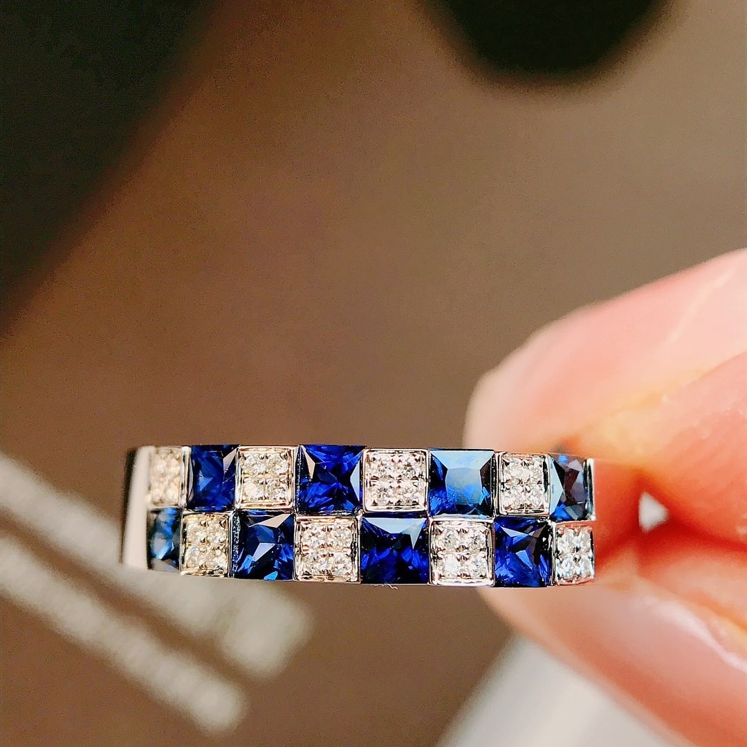 14k Gold 0.71 Ctw Natural Sapphire & Diamond Ring: Ref:231108431 // gold content:14k gold // ring size:7. 25us // // main gemstone:sapphire // shape:princess // carat weight:0. 66ct // color:blue // treatment:natural // // adjacent gemstone 2 :