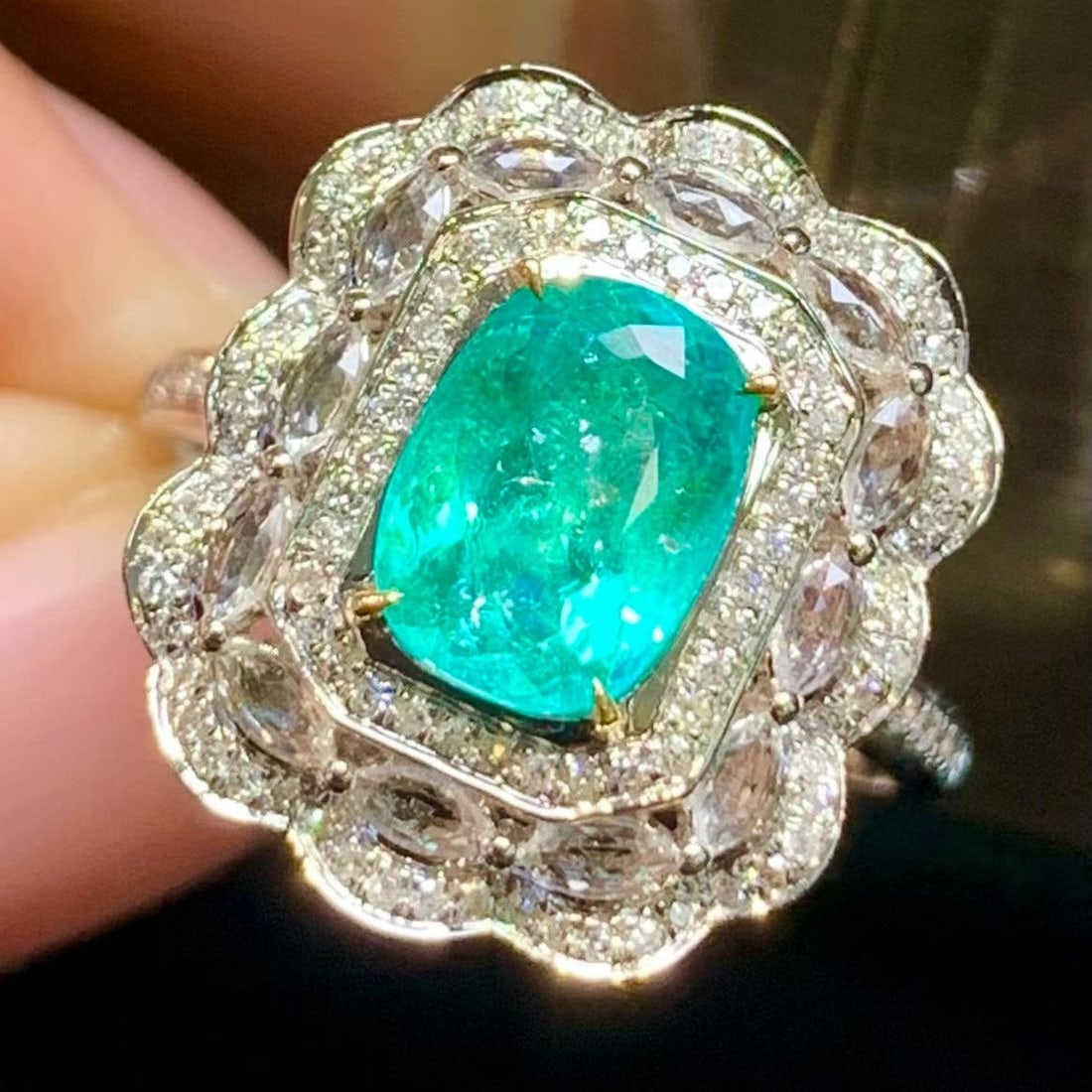 14k Gold 1.5 Ct Natural Paraiba Tourmaline & Diamond & Sapphire Ring - 3