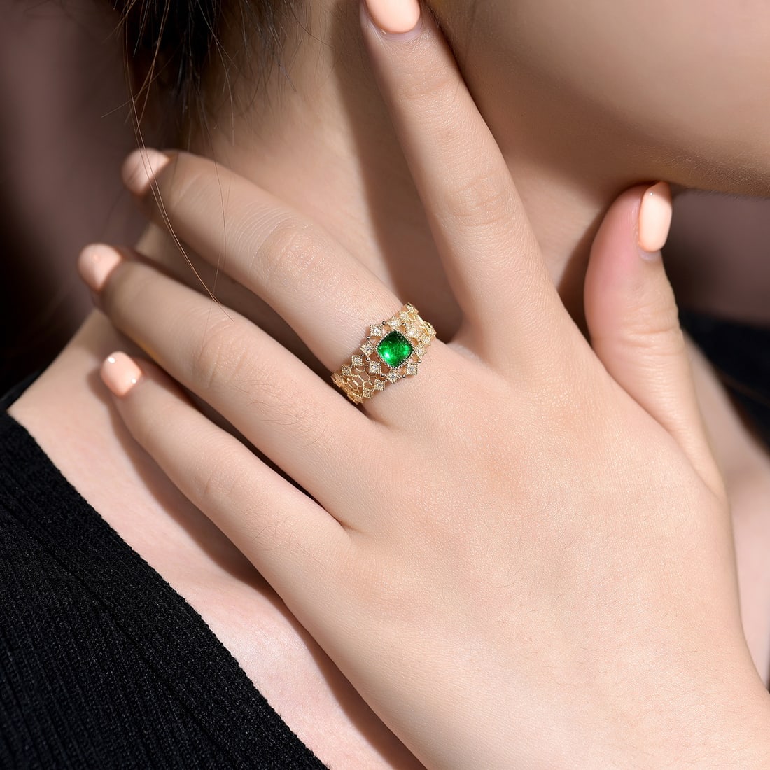 14k Gold 1.04 Ctw Vivid Green Natural Emerald & Diamond Ring - 5