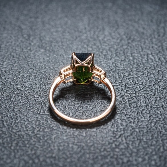 14k Gold 3.0 Ct Natural Tourmaline & Diamond Ring - 8