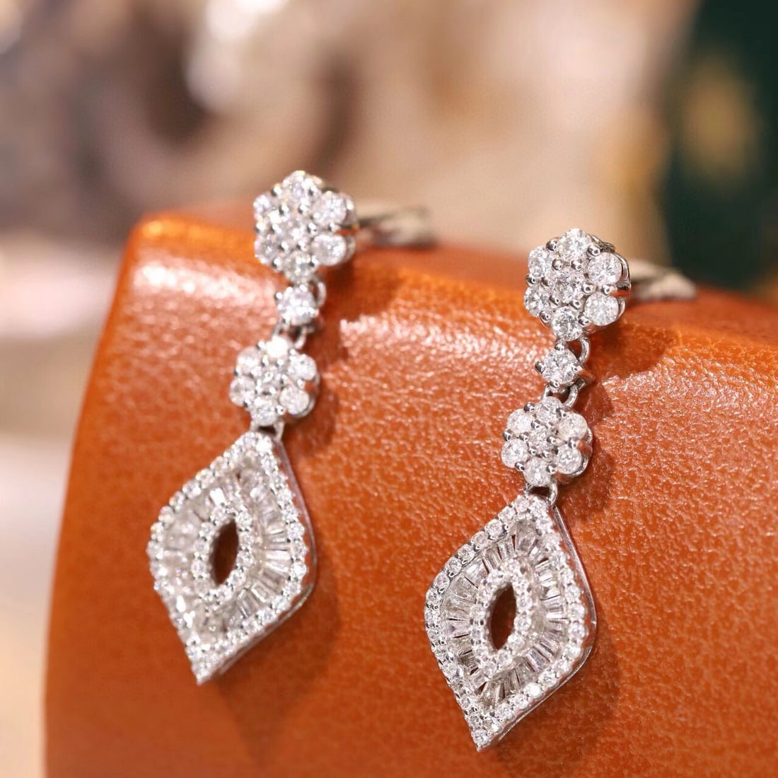 14k Gold 0.76 Ct Natural H Diamond Earrings - 3