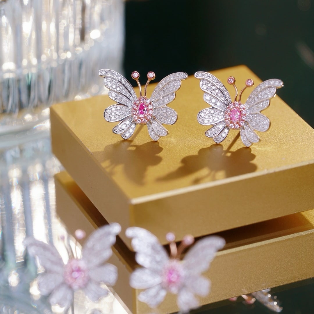 14k Gold 0.80 Ct Natural Color Diamond & Butterfly Earrings - 6
