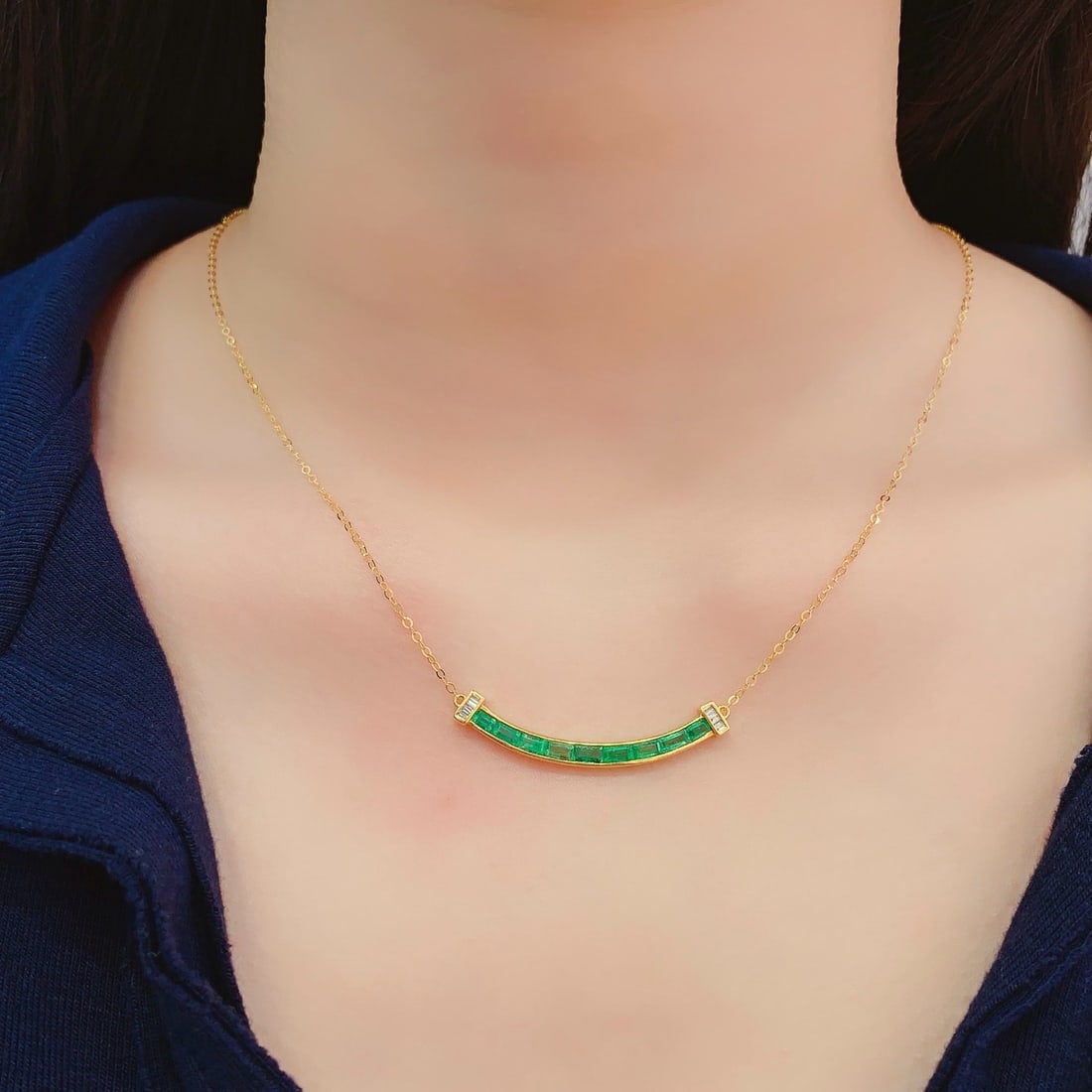 14k Gold 1.5 Ct Natural Emerald & Diamond Necklace - 5