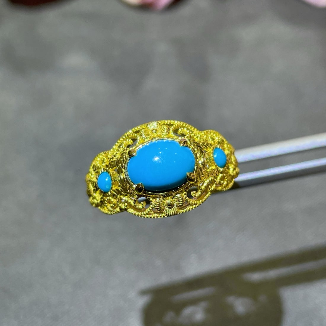 14k Gold 1.27 Ct Natural Blue Turquoise & Blue Turquoise Ring - 3