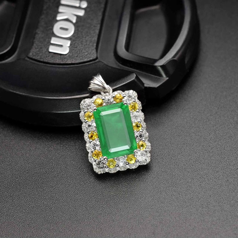 14k Gold 5.39 Ctw Natural Emerald & Sapphire Pendant( Without Chain ) - 3