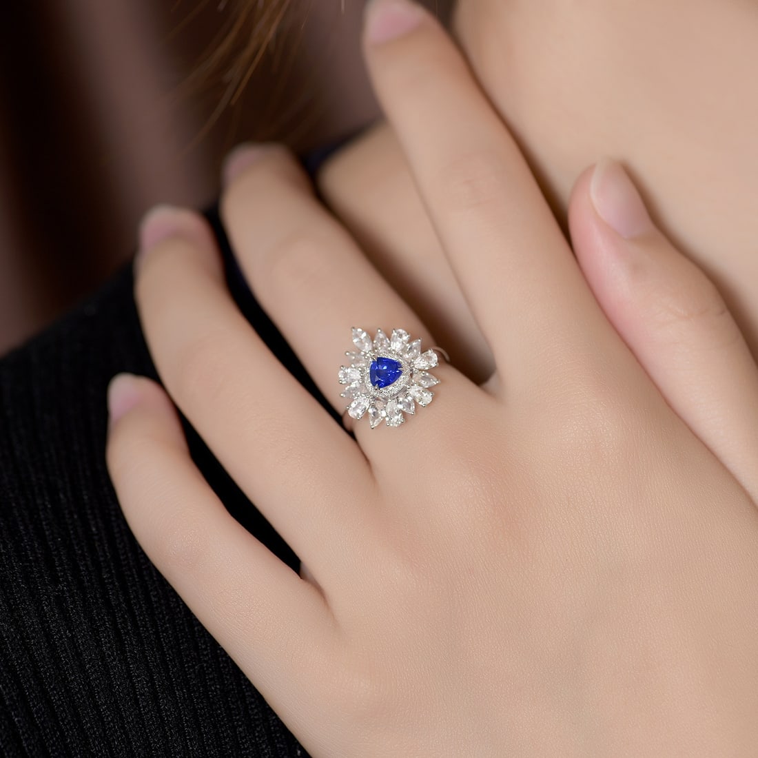 14k Gold 0.65 Ctw Natural Sapphire & Diamond Ring - 3