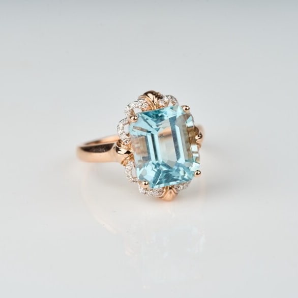 14k Gold 5.24 Ct Natural Aquamarine & Diamond Ring - 8