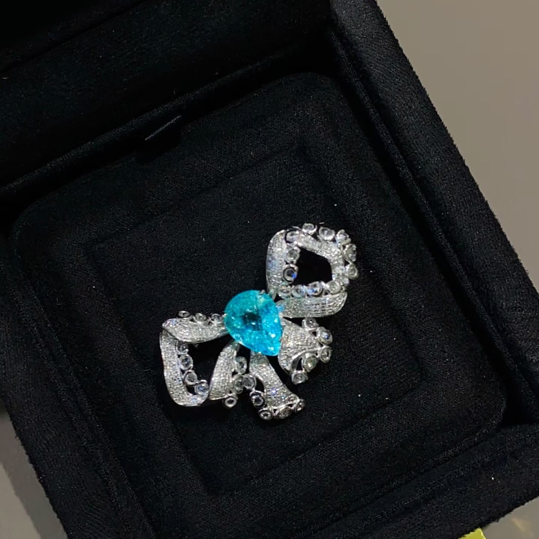 14k Gold 4.42 Ctw Natural Paraiba Tourmaline & Diamond Ring - 2